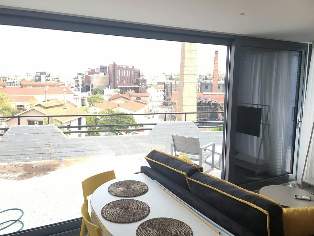 Koufomata Alouminiou Se Loft Sto Gkazi (5)