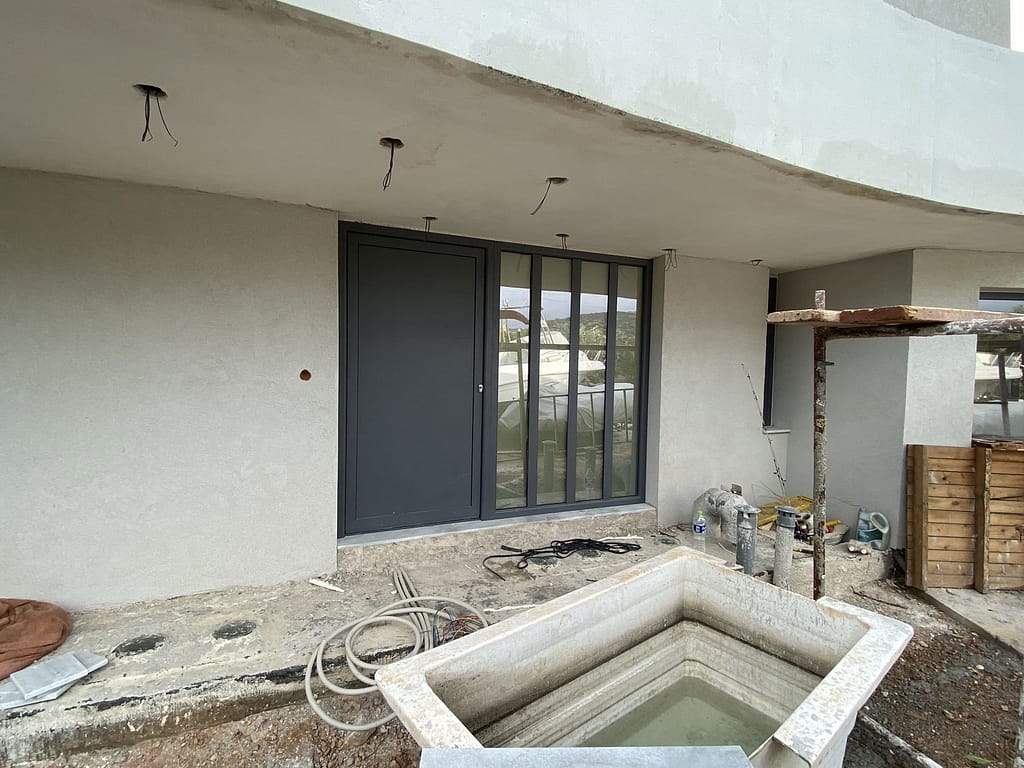 Monokatoikia Sto Lagonisi (6)