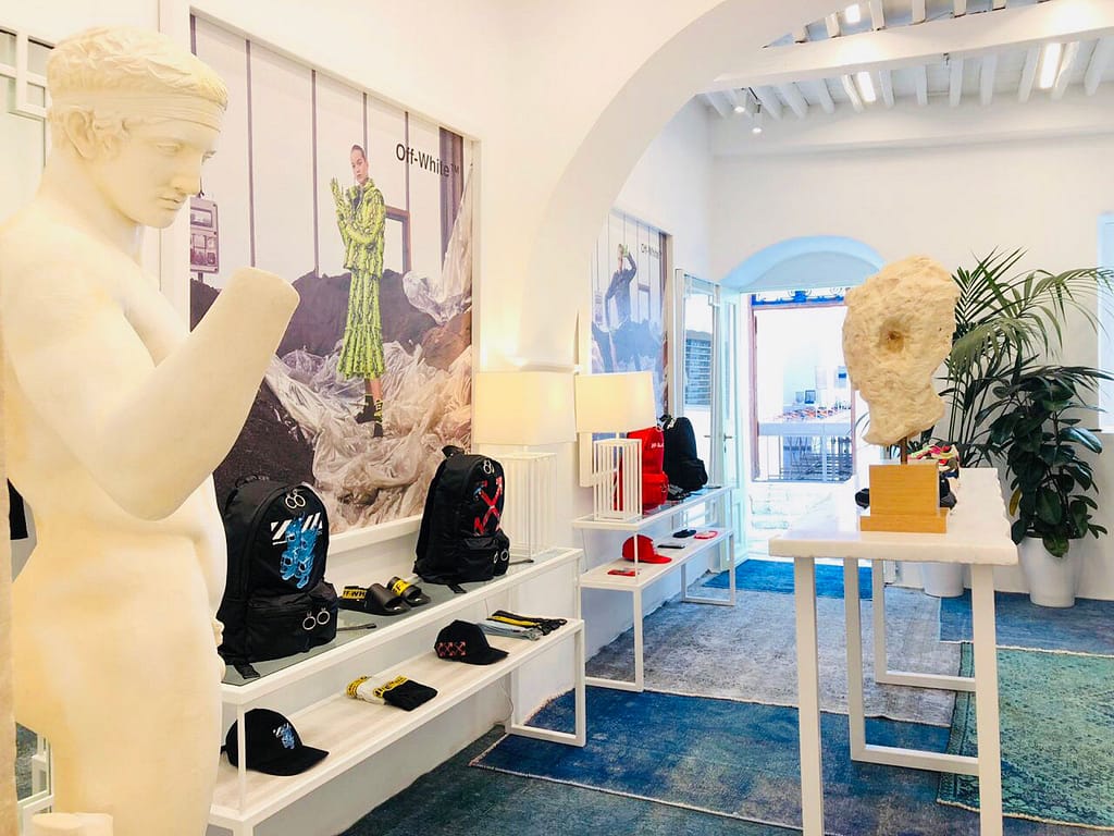 Siderenies Kataskeues Gia Katastima Rouxon Off White Stin Mykono (12)