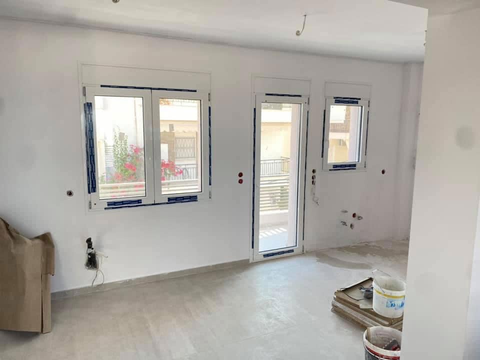 Monokatoikia Ston Karea (7)